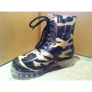 Dirty Laundry Camo Boot