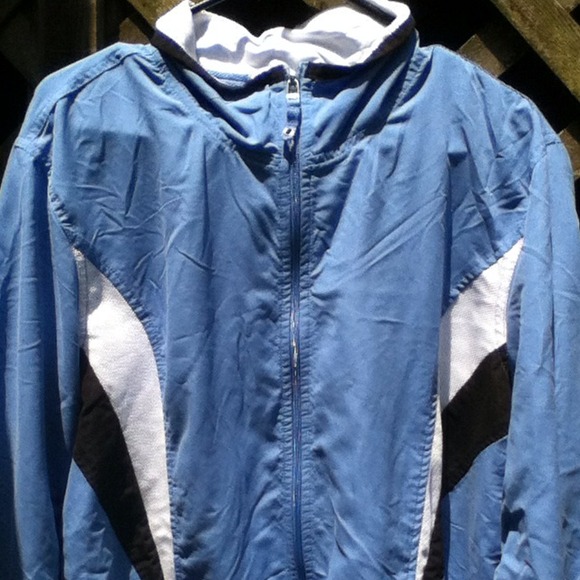 🚫SOLD (eBay)🚫Blue Plus Size Rain Jacket - Picture 2 of 3