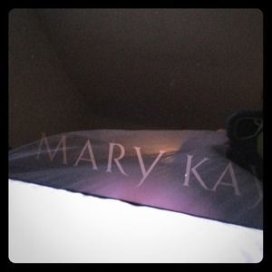 Mary Kay compact pro!