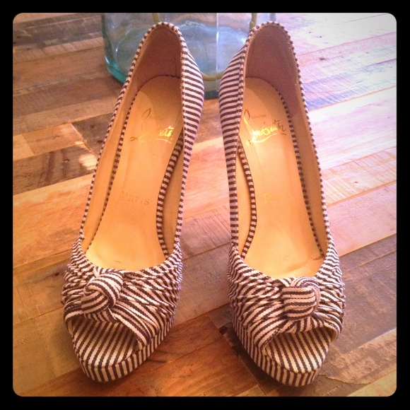 Christian Louboutin Greissimo Peep Toe Shoes 37