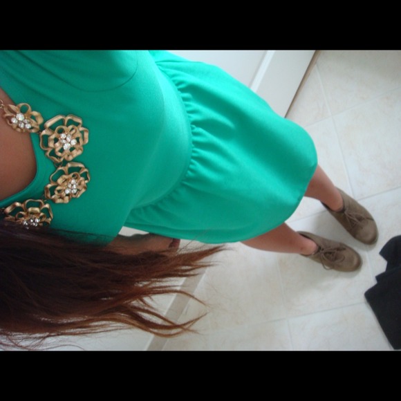 SOLD in bundle!!!!!!! - Picture 2 of 3