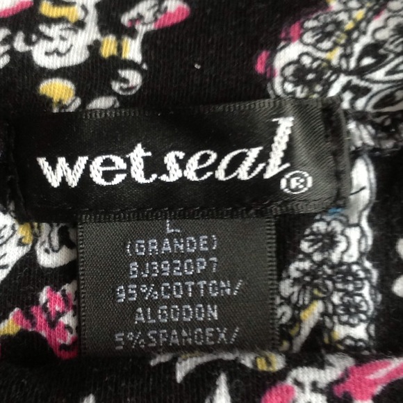 BUNDLED! Paisley body con skirt - Picture 3 of 3