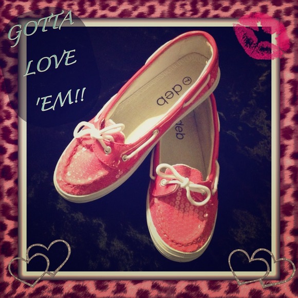 🎀SWEET SPARKLE-N-SHINY SHOES🎀