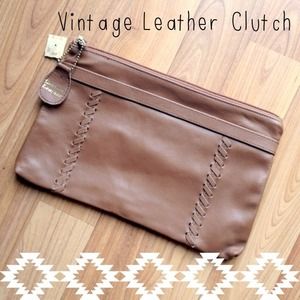 ✨Sale✨🎉Host Pick🎉Vintage Genuine Leather Clutch