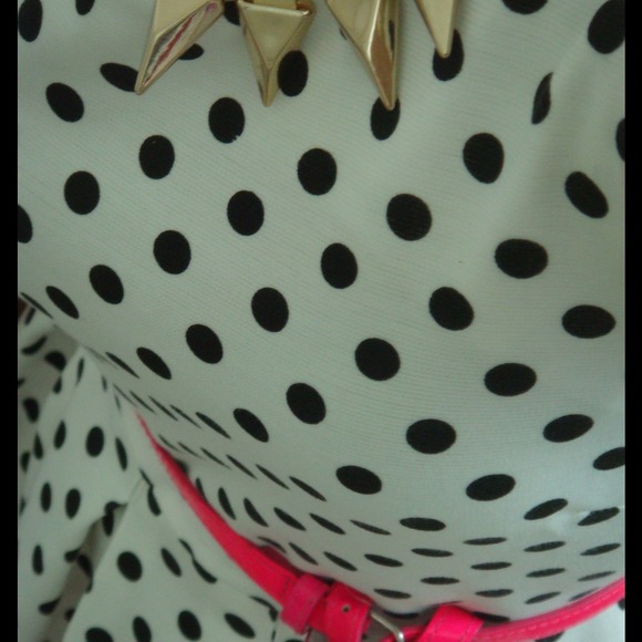 SOLD in bundle!!!!!!!!!! - Picture 2 of 2