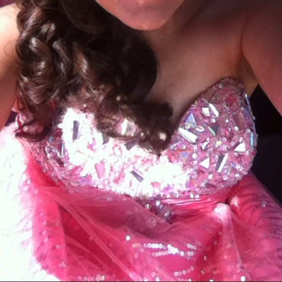 ❌SOLD❌😊 Formal / Prom Dress - Picture 2 of 4