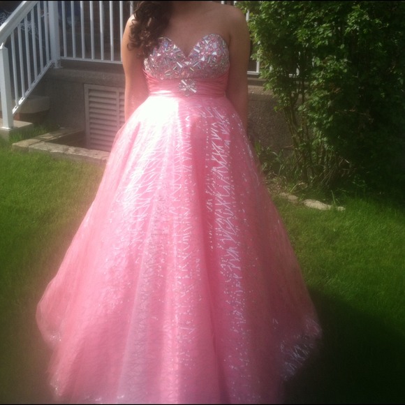 ❌SOLD❌😊 Formal / Prom Dress - Picture 4 of 4