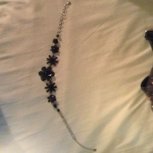 Metal flower necklace