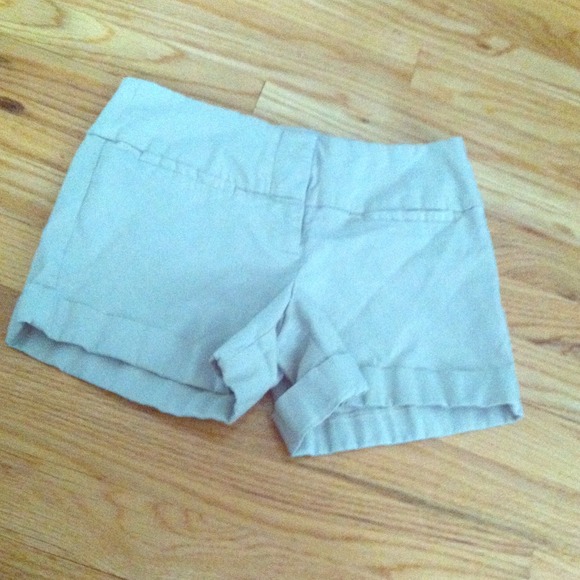 Zinc shorts