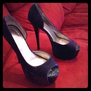 💓😍Heels from BAKERS, very chic 💓😍