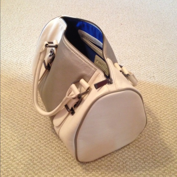 Express speedy tote bag in white and silver - Picture 2 of 2