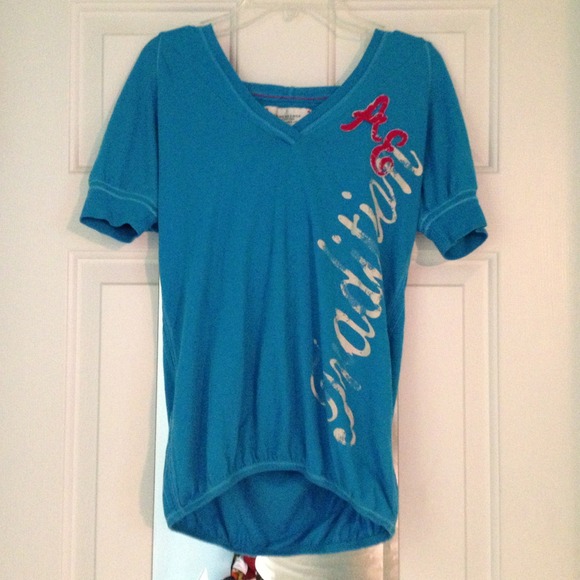 American Eagle shirt!