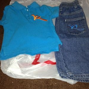 Boy's Roca Wear outfit 12 months