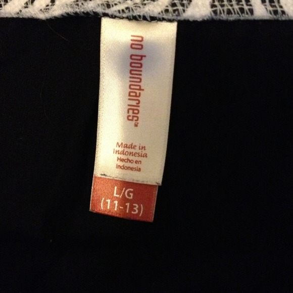 Shorts - Picture 2 of 2