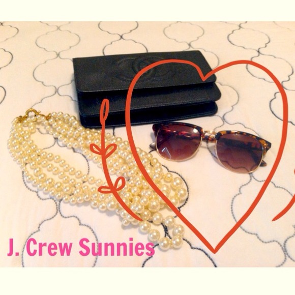 ~SOLD~Crew Sunnies