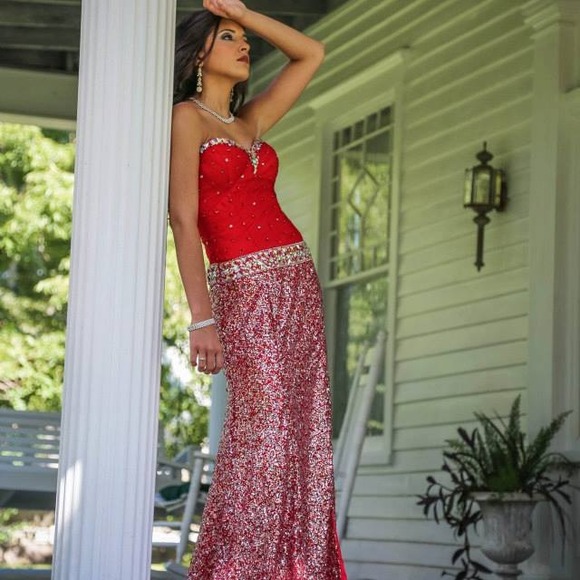 SOLD!!!!!!!    Formal /pageant gown