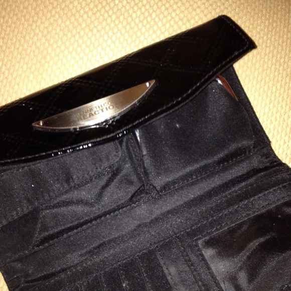Kenneth Cole wallet/phone case