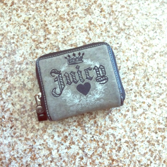 Juicy couture wallet gray & black.