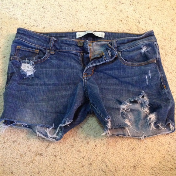 Abercrombie & Fitch Pants - Abercrombie jean shorts!