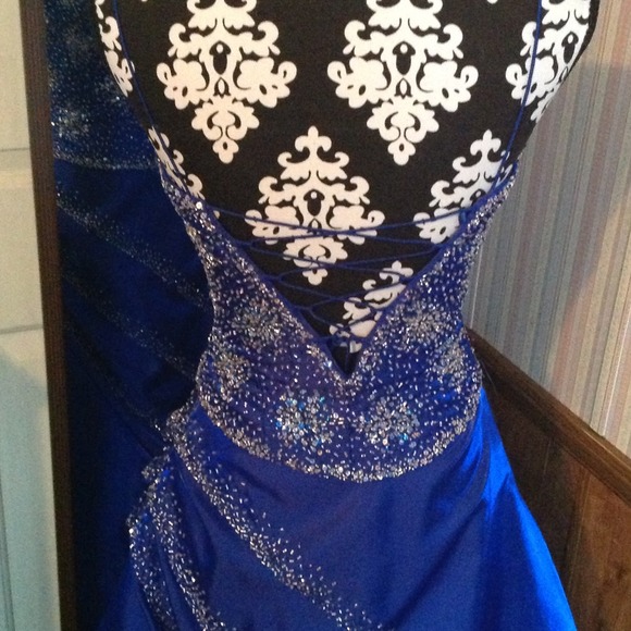 Pageant dress - Picture 4 of 4