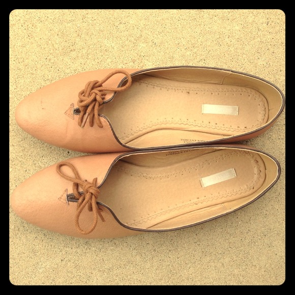 🙅No longer available! Trendy Flats