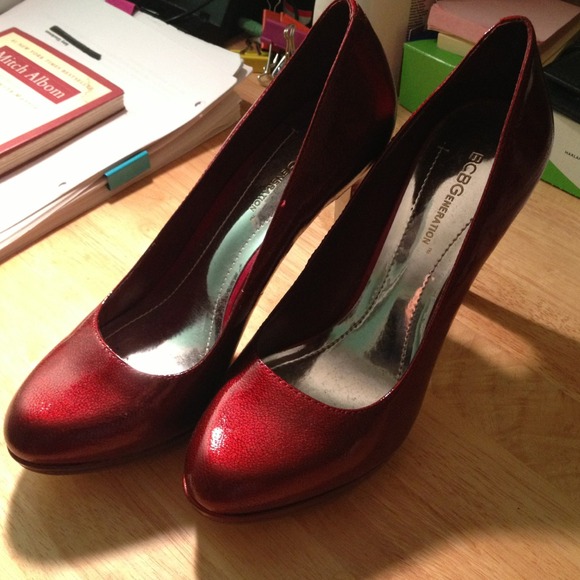BCBG heels ❤sale❤