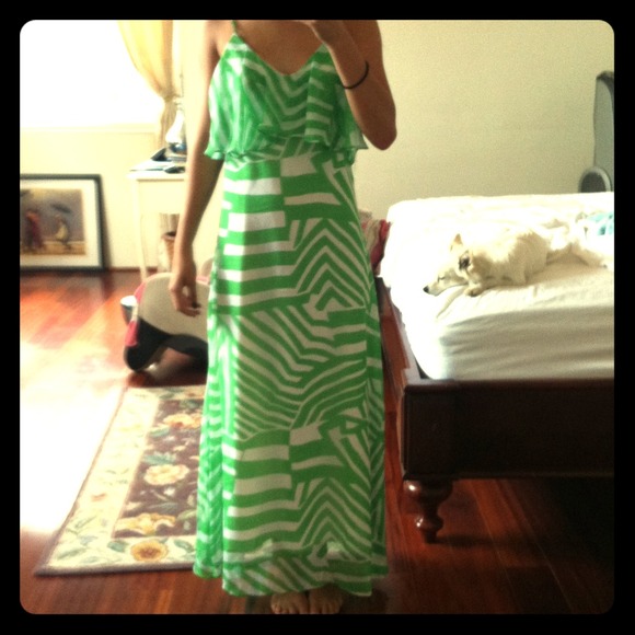 Green maxi dress