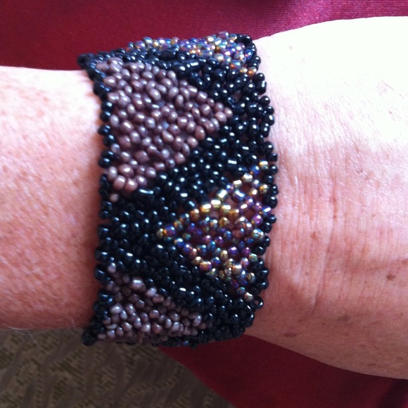 Beaded bracelet