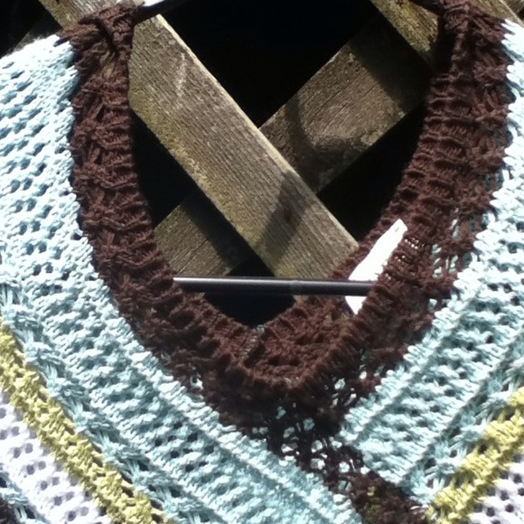 🚫Sold (eBay)🚫Crocheted Poncho - Picture 2 of 4