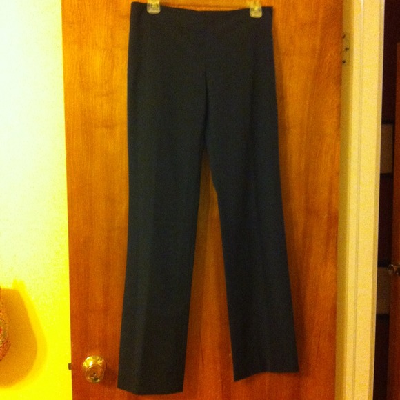 Authentic Tory Burch Navy Pant