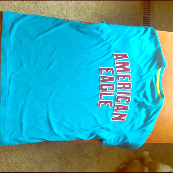American Eagle Tee ❌❌sold in bundle❌❌