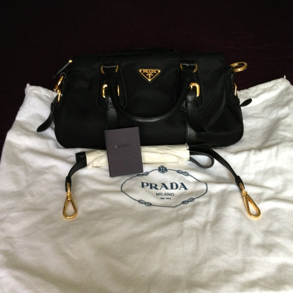 💝💝SOLD💝💝authentic prada 💝💝