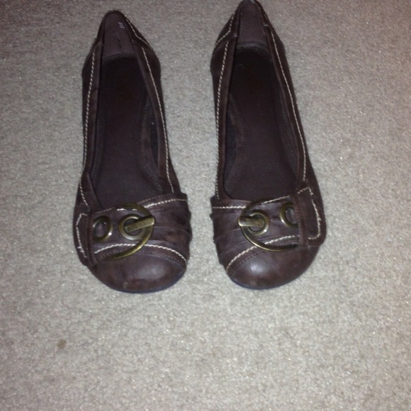 Brown flats