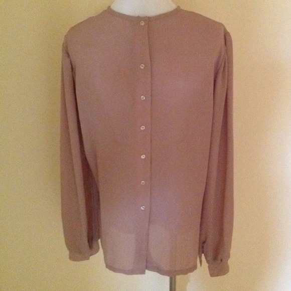 SOLD***Vintage Semi sheer shirt - Picture 3 of 4