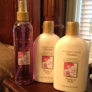 🌟💋REDUCED💋Victoria's Secret Garden Collection