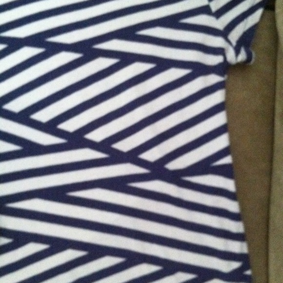 Striped top - Picture 3 of 3