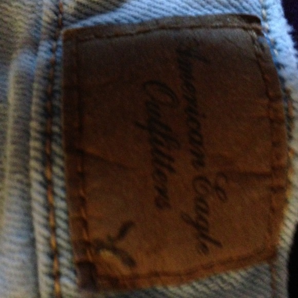 White washed out jeans from American Eagle. - Picture 3 of 3