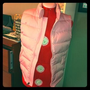 Light pink American eagle winter vest
