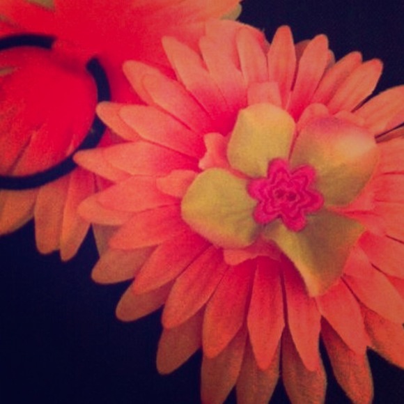 ❤❤Pretty Hand-Made Hairpiece❤❤