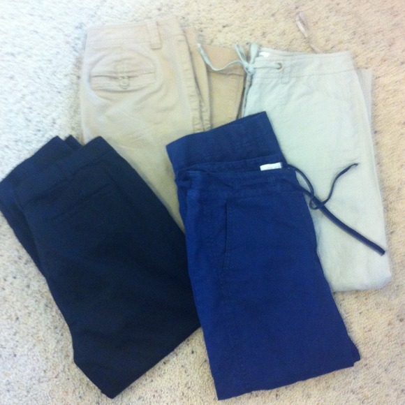 SOLD  4 pair of ladies pants!