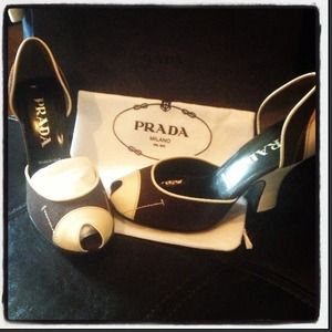 Nwt, PRADA Shoes, bought new at Neimans