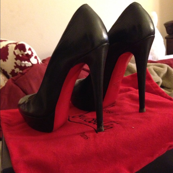 SOLD - Picture 3 of 4