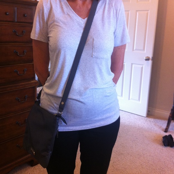 SOLD IN BUNDLE Steve Madden Gray Crossbody Bag