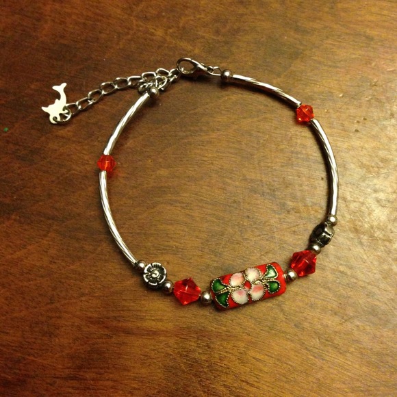 🔴 Cloisonné w/ Red glass beads Bracelet