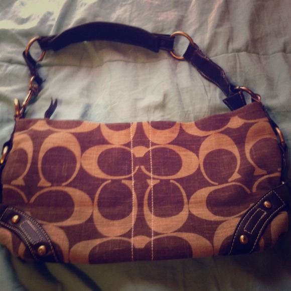 Coach purse - Picture 1 of 2
