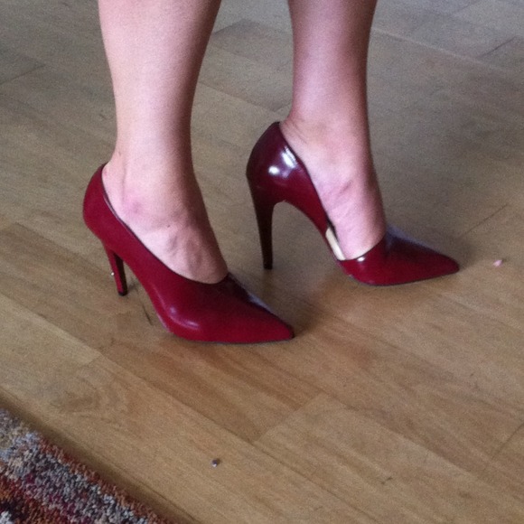 DVF Heels - Picture 2 of 4