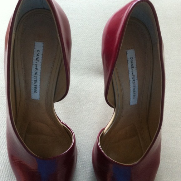 DVF Heels - Picture 3 of 4