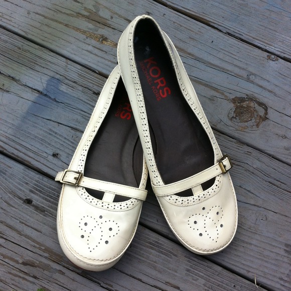 KORS Michael Kors Shoes - KORS Michael Kors Off White Patent Leather Flats.