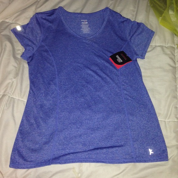 BUNDLED★Danskin 👯workout shirt