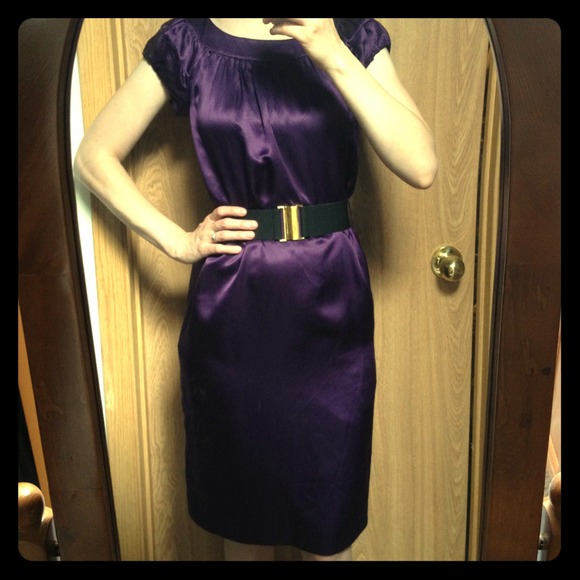 💢SOLD!💢Banana Republic 100% purple silk dress.